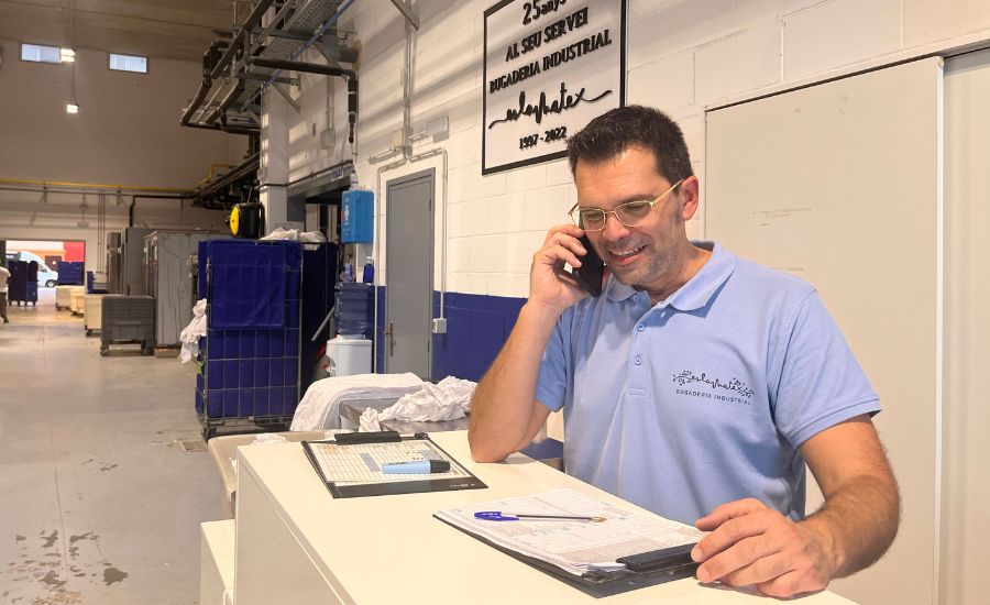 lavanderia industrial profesional barcelona atención 24 horas lavado de ropa profesional bugaderia industrial malgrat de mar eslamatex