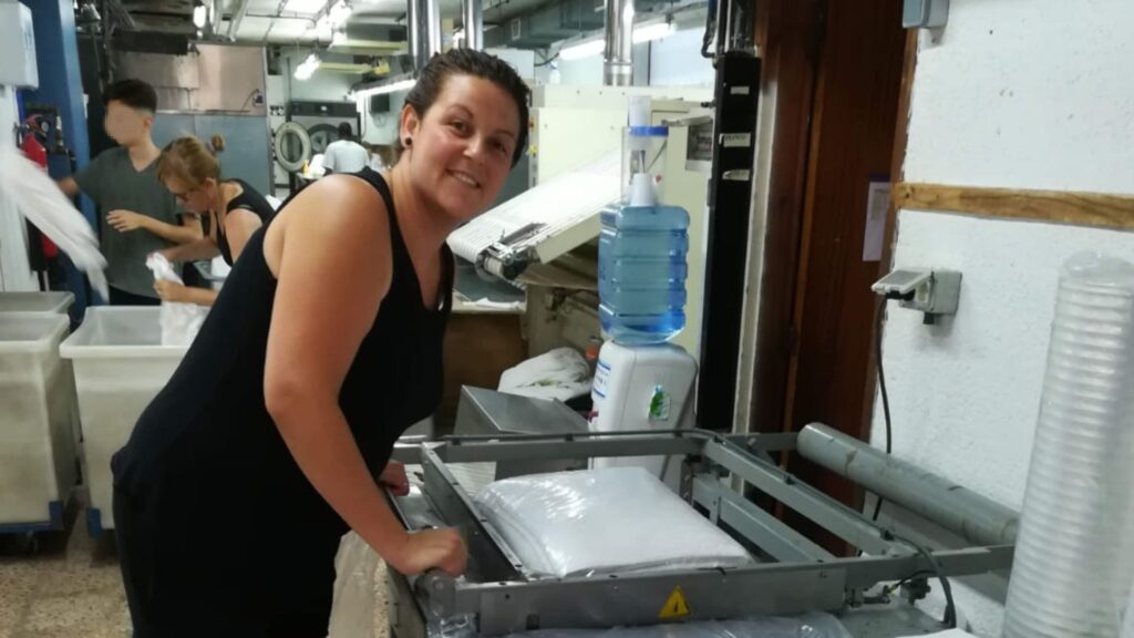 ester egea lavanderia eslamatex bugaderia industrial hotels restaurants